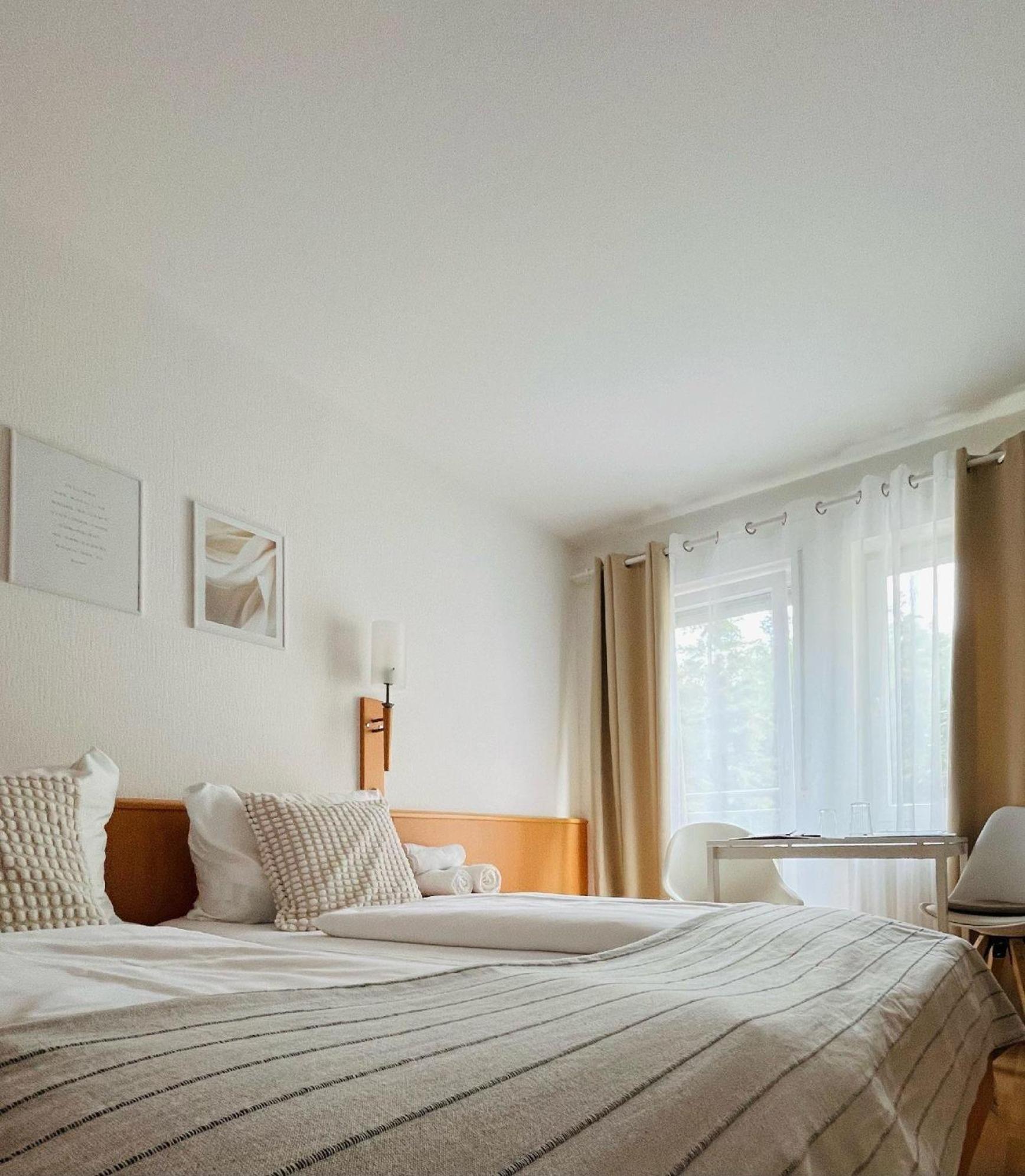 Am Landhaus - Gaestezimmer Walsheim Chambre photo