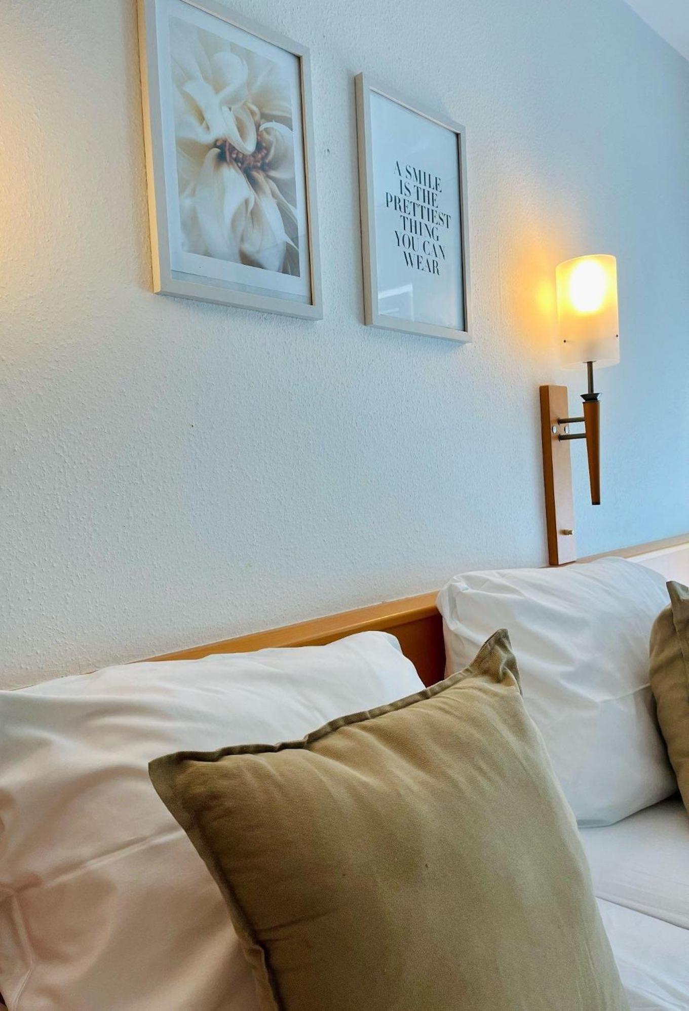 Am Landhaus - Gaestezimmer Walsheim Chambre photo